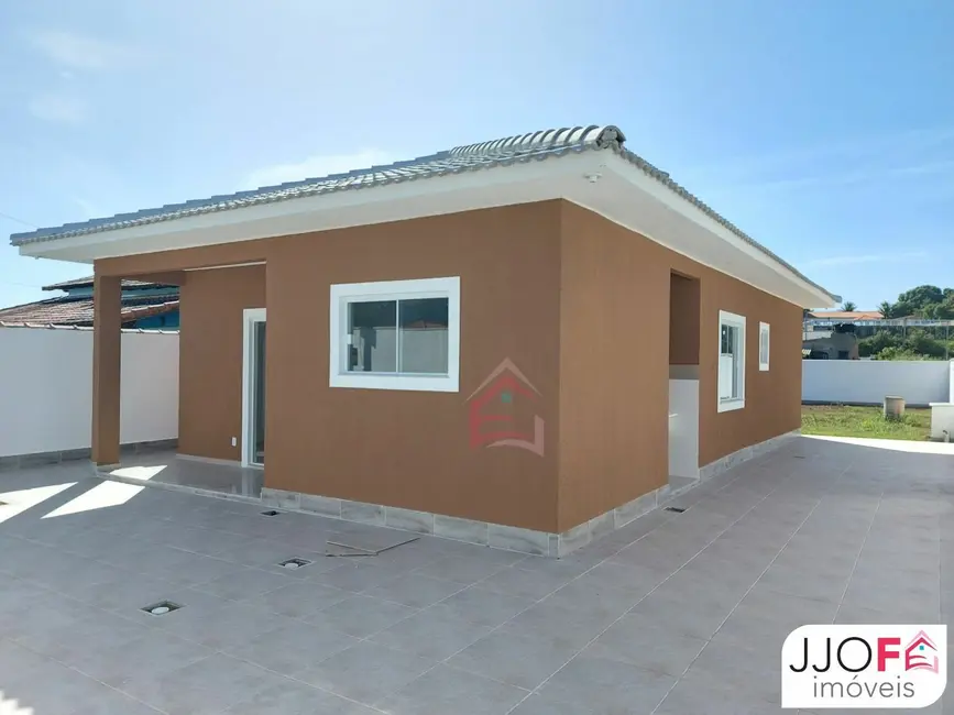 Foto 2 de Casa com 3 quartos à venda, 108m2 em Marica - RJ