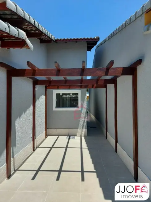 Foto 3 de Casa com 3 quartos à venda, 95m2 em Jardim Atlântico Central (Itaipuaçu), Marica - RJ