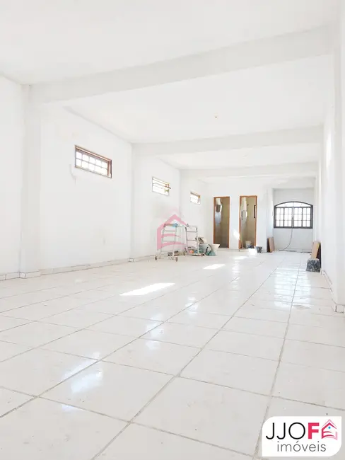 Sala Comercial para alugar, 100m2 em Jardim Atlântico Central (Itaipuaçu), Marica - RJ - imagem 3 Foto 3 de Sala Comercial para alugar, 100m2 em Jardim Atlântico Central (Itaipuaçu), Marica - RJ