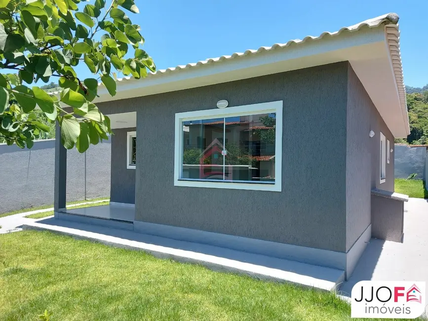 Foto 2 de Casa com 3 quartos à venda, 108m2 em Marica - RJ