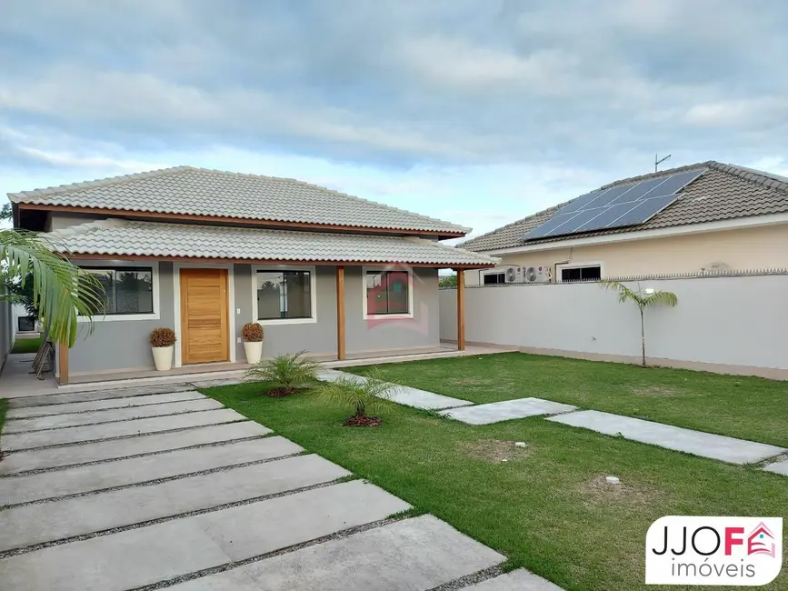 Foto 3 de Casa com 3 quartos à venda, 140m2 em Marica - RJ