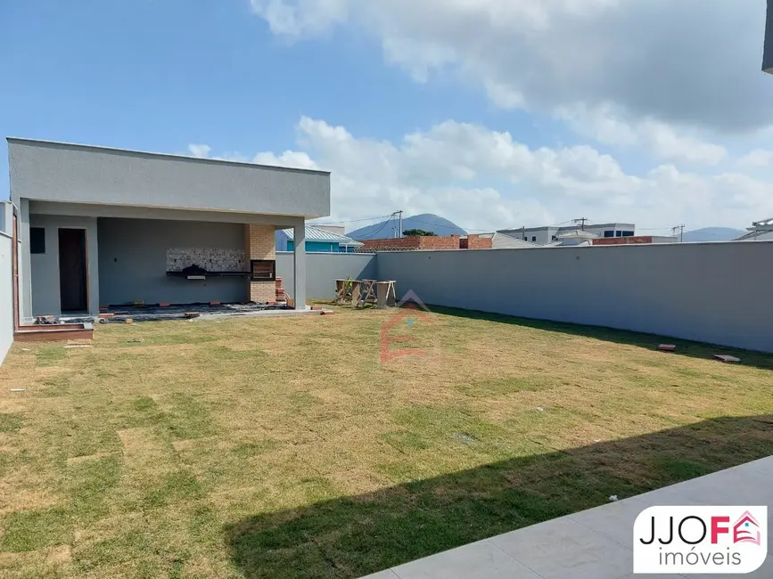 Casa com 3 quartos à venda, 130m2 em Jardim Atlântico Leste (Itaipuaçu), Marica - RJ - imagem 5 Foto 5 de Casa com 3 quartos à venda, 130m2 em Jardim Atlântico Leste (Itaipuaçu), Marica - RJ