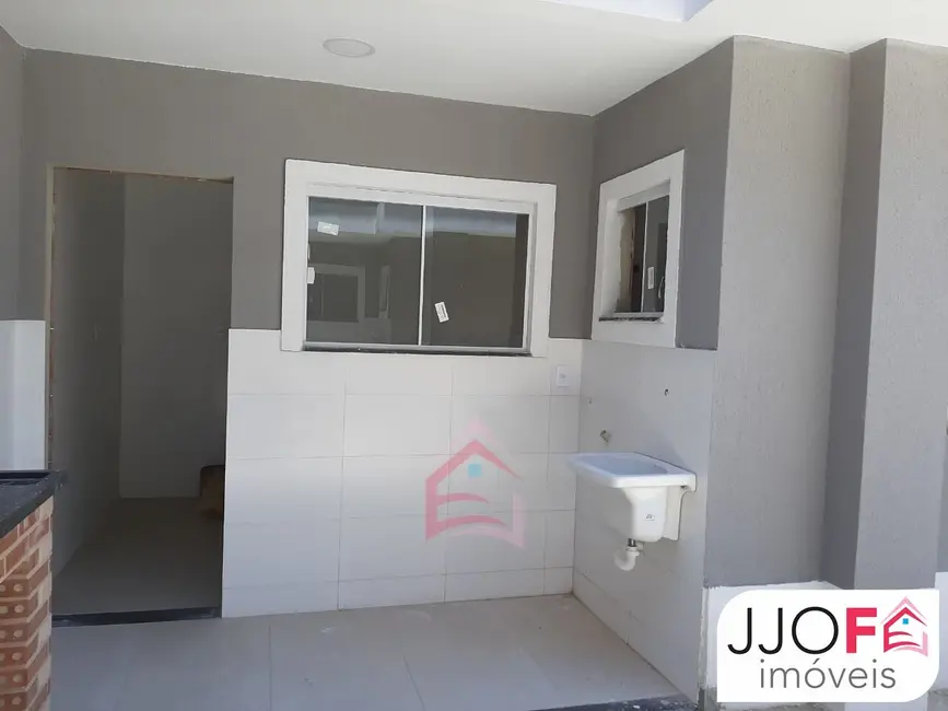 Foto 8 de Casa com 2 quartos à venda, 80m2 em Jardim Atlântico Central (Itaipuaçu), Marica - RJ