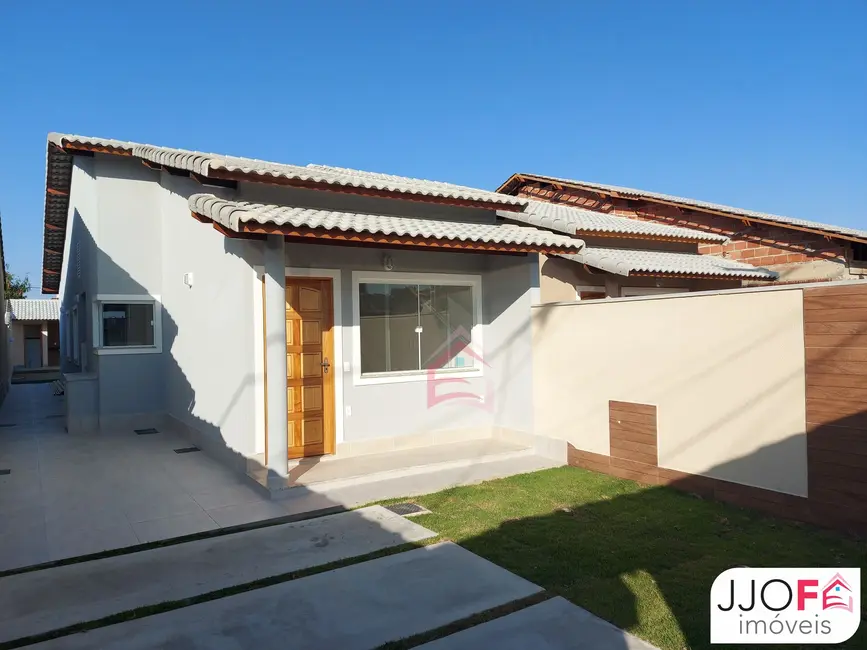 Foto 2 de Casa com 3 quartos à venda, 96m2 em Jardim Atlântico Central (Itaipuaçu), Marica - RJ