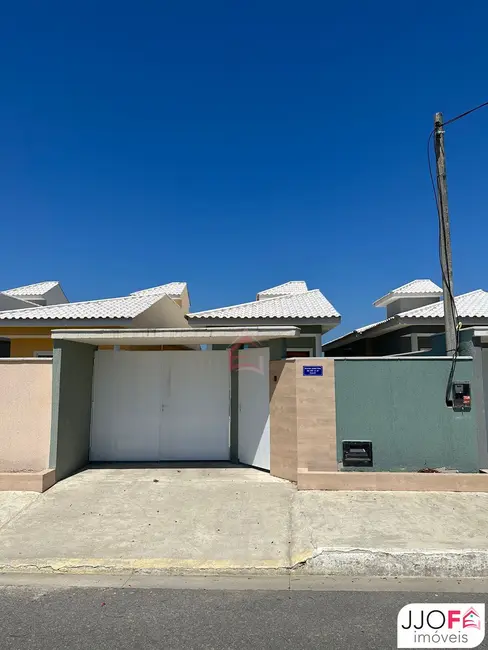 Foto 2 de Casa com 2 quartos à venda, 80m2 em Jardim Atlântico Leste (Itaipuaçu), Marica - RJ