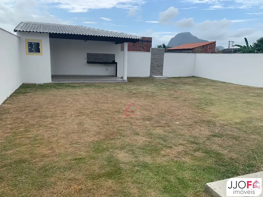 Foto 6 de Casa com 3 quartos à venda, 95m2 em Marica - RJ