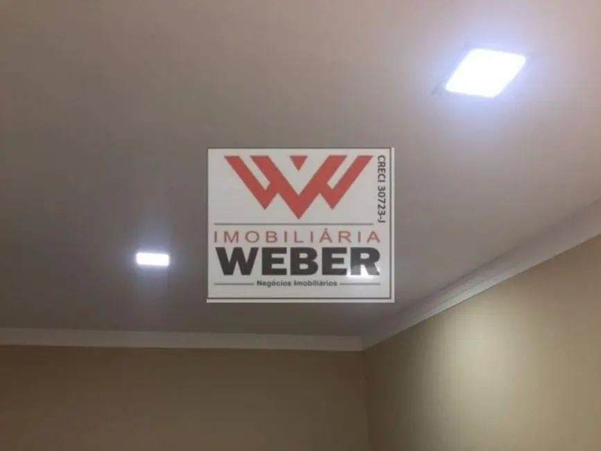 Casa com 3 quartos à venda, 105m2 em Vila Trujillo, Sorocaba - SP - imagem 3 Foto 3 de Casa com 3 quartos à venda, 105m2 em Vila Trujillo, Sorocaba - SP