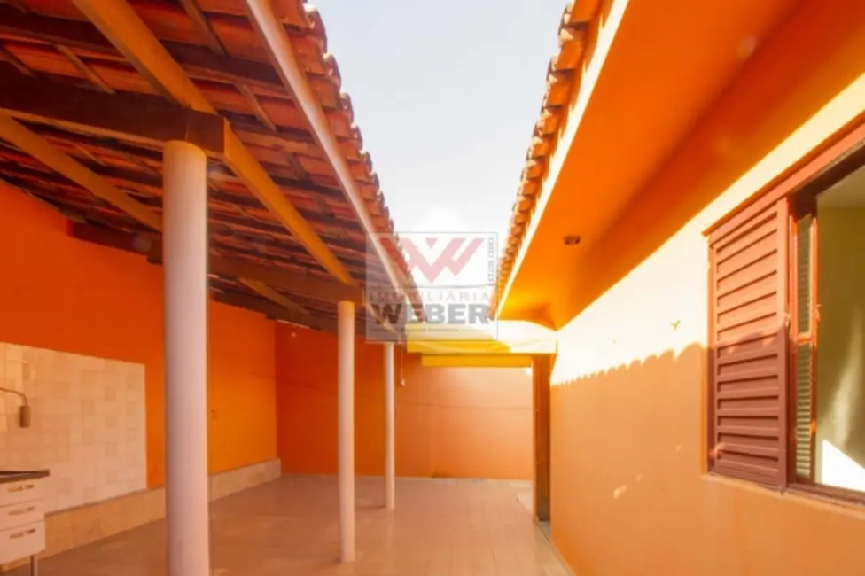 Foto 2 de Casa com 2 quartos à venda, 330m2 em Parque Manchester, Sorocaba - SP