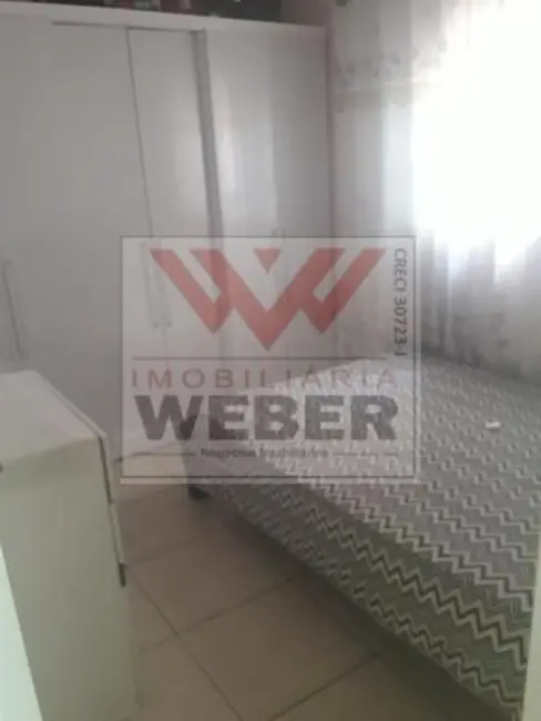 Casa com 2 quartos à venda, 200m2 em Jardim Maria Elvira, Sorocaba - SP - imagem 8 Foto 8 de Casa com 2 quartos à venda, 200m2 em Jardim Maria Elvira, Sorocaba - SP