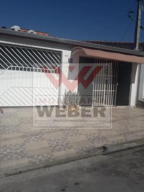 Foto 1 de Casa com 2 quartos à venda, 200m2 em Jardim Maria Elvira, Sorocaba - SP