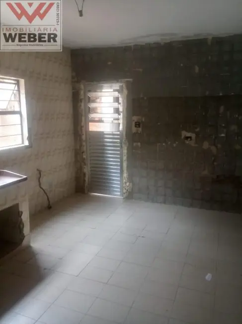 Sobrado com 2 quartos à venda, 125m2 em Jardim Guaíba, Sorocaba - SP - imagem 4 Foto 4 de Sobrado com 2 quartos à venda, 125m2 em Jardim Guaíba, Sorocaba - SP