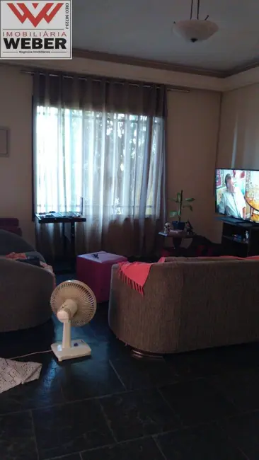 Foto 2 de Sobrado com 3 quartos à venda, 250m2 em Jardim Siriema, Sorocaba - SP