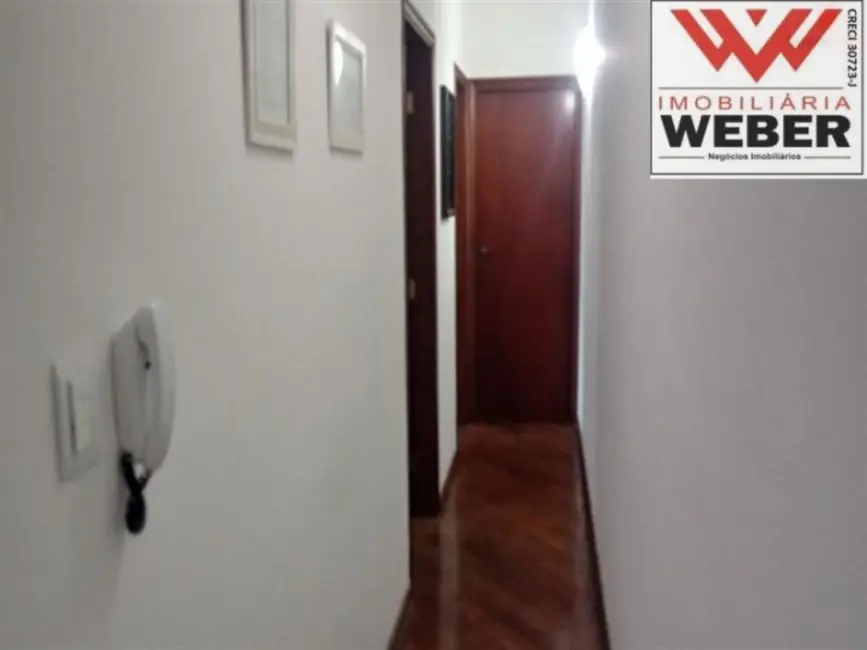 Sobrado com 3 quartos à venda, 280m2 em Jardim Simus, Sorocaba - SP - imagem 7 Foto 7 de Sobrado com 3 quartos à venda, 280m2 em Jardim Simus, Sorocaba - SP