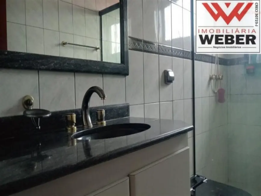 Sobrado com 3 quartos à venda, 280m2 em Jardim Simus, Sorocaba - SP - imagem 5 Foto 5 de Sobrado com 3 quartos à venda, 280m2 em Jardim Simus, Sorocaba - SP