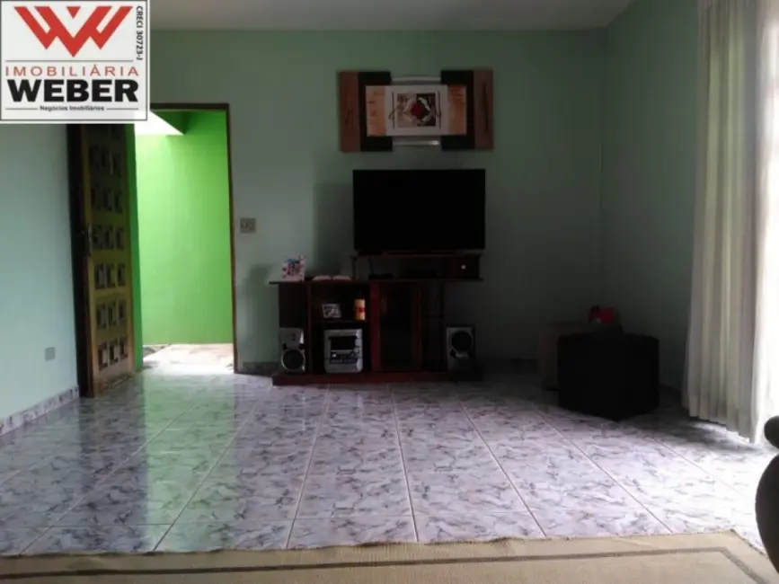 Casa com 2 quartos à venda, 200m2 em Wanel Ville, Sorocaba - SP - imagem 8 Foto 8 de Casa com 2 quartos à venda, 200m2 em Wanel Ville, Sorocaba - SP