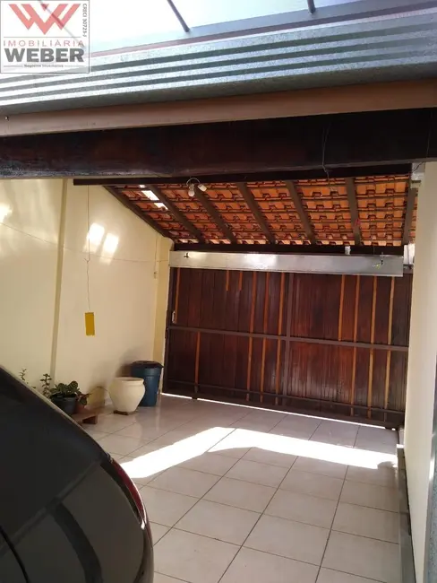 Casa com 3 quartos à venda, 200m2 em Jardim Simus, Sorocaba - SP - imagem 3 Foto 3 de Casa com 3 quartos à venda, 200m2 em Jardim Simus, Sorocaba - SP