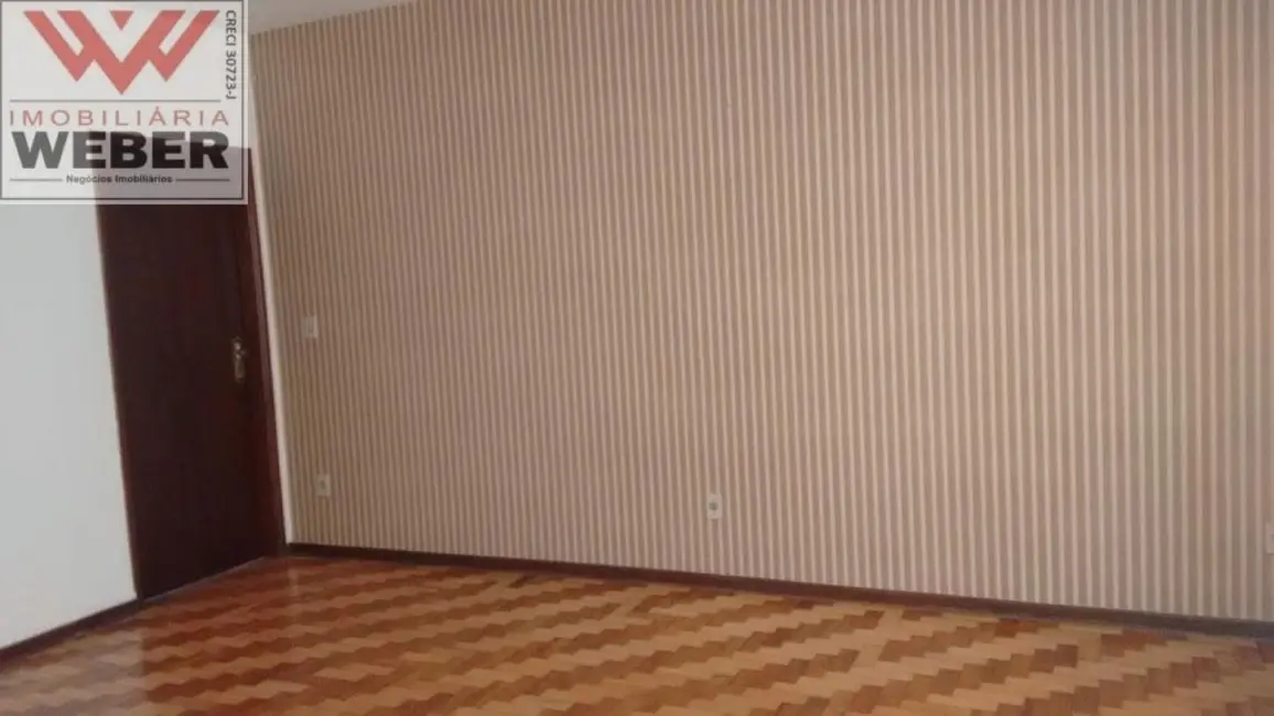 Casa com 3 quartos à venda, 290m2 em Jardim Simus, Sorocaba - SP - imagem 8 Foto 8 de Casa com 3 quartos à venda, 290m2 em Jardim Simus, Sorocaba - SP