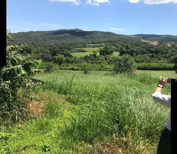 Foto 5 de Terreno / Lote à venda em Aracoiaba Da Serra - SP