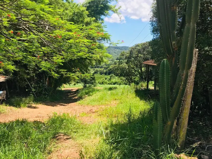 Foto 7 de Terreno / Lote à venda em Aracoiaba Da Serra - SP