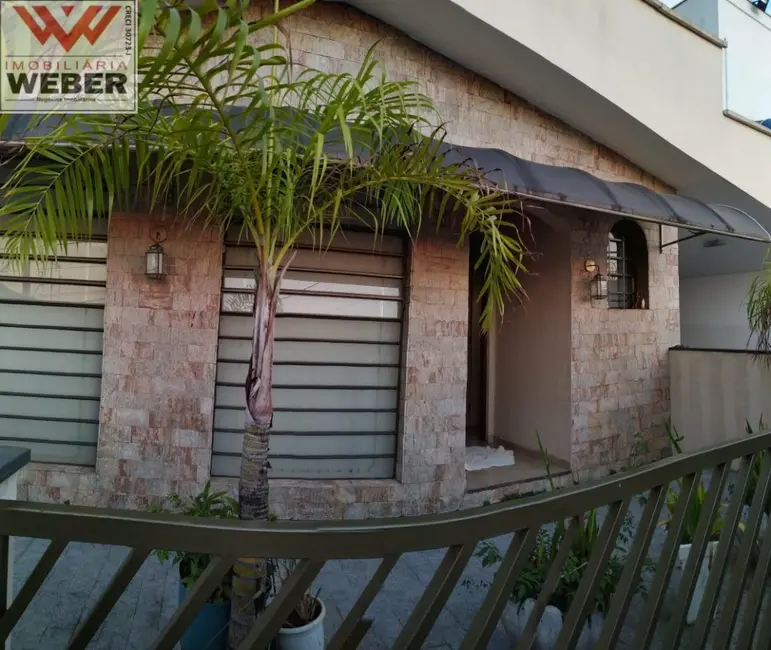 Casa com 3 quartos à venda, 300m2 em Jardim Vera Cruz, Sorocaba - SP - imagem 8 Foto 8 de Casa com 3 quartos à venda, 300m2 em Jardim Vera Cruz, Sorocaba - SP