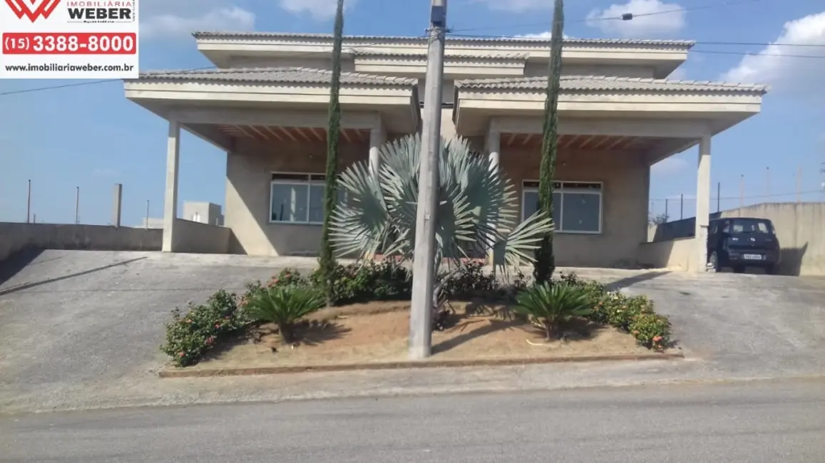 Foto 1 de Casa de Condomínio com 5 quartos à venda, 1600m2 em Aracoiaba Da Serra - SP