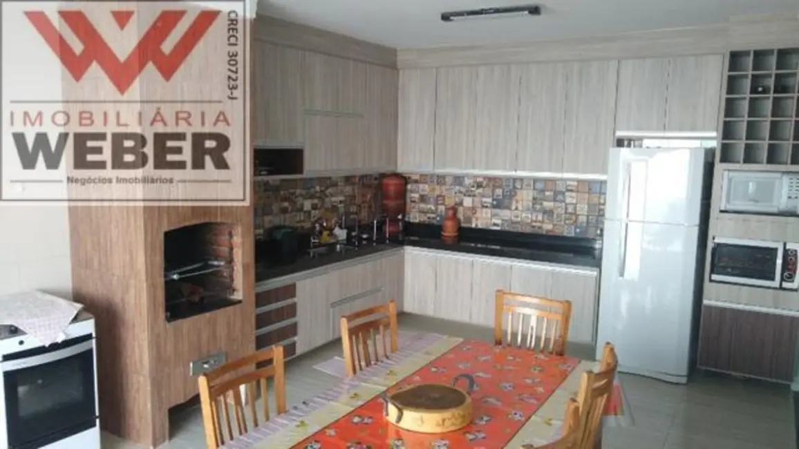 Casa com 2 quartos à venda, 184m2 em Wanel Ville, Sorocaba - SP - imagem 3 Foto 3 de Casa com 2 quartos à venda, 184m2 em Wanel Ville, Sorocaba - SP