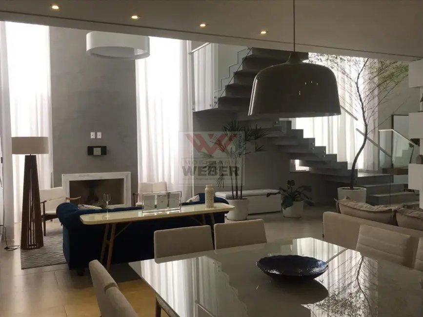 Casa de Condomínio com 3 quartos à venda em Ibiti Royal Park, Sorocaba - SP - imagem 4 Foto 4 de Casa de Condomínio com 3 quartos à venda em Ibiti Royal Park, Sorocaba - SP