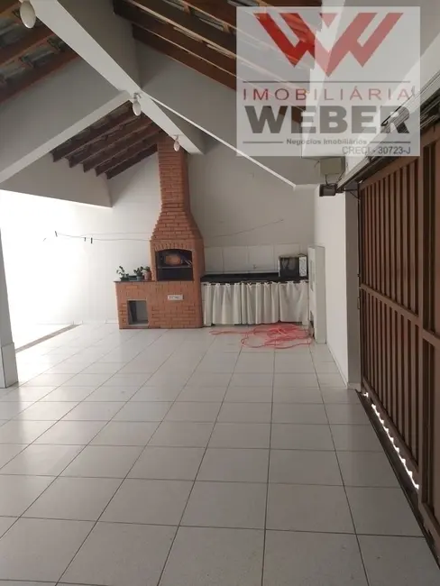 Casa com 3 quartos à venda, 300m2 em Jardim Maria do Carmo, Sorocaba - SP - imagem 5 Foto 5 de Casa com 3 quartos à venda, 300m2 em Jardim Maria do Carmo, Sorocaba - SP