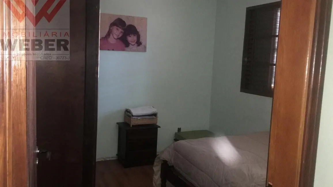 Casa com 2 quartos à venda, 357m2 em Jardim Helena Cristina, Sorocaba - SP - imagem 4 Foto 4 de Casa com 2 quartos à venda, 357m2 em Jardim Helena Cristina, Sorocaba - SP