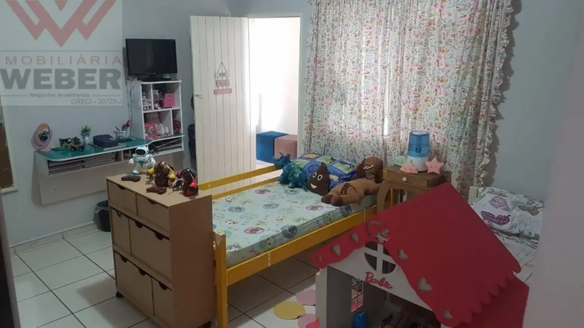 Casa com 2 quartos à venda, 108m2 em Vila Leão, Sorocaba - SP - imagem 2 Foto 2 de Casa com 2 quartos à venda, 108m2 em Vila Leão, Sorocaba - SP