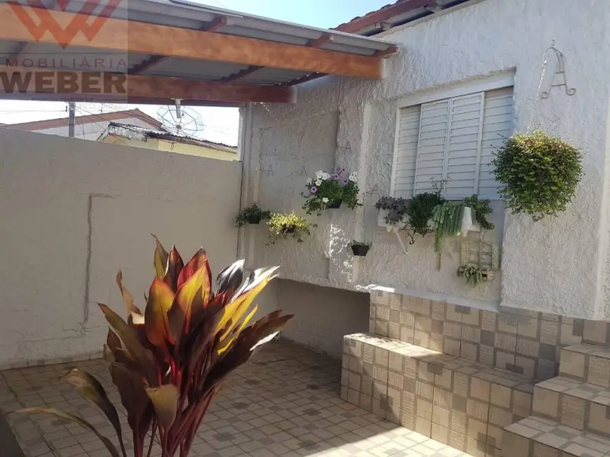 Casa com 2 quartos à venda, 108m2 em Vila Leão, Sorocaba - SP - imagem 6 Foto 6 de Casa com 2 quartos à venda, 108m2 em Vila Leão, Sorocaba - SP