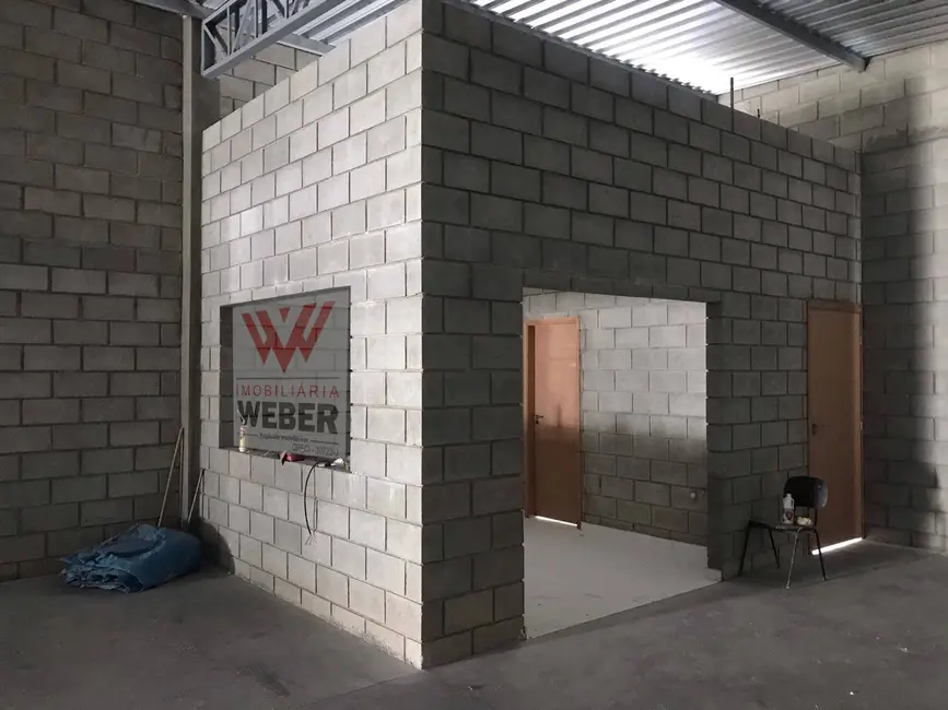 Armazém / Galpão para alugar em Vila Trujillo, Sorocaba - SP - imagem 4 Foto 4 de Armazém / Galpão para alugar em Vila Trujillo, Sorocaba - SP