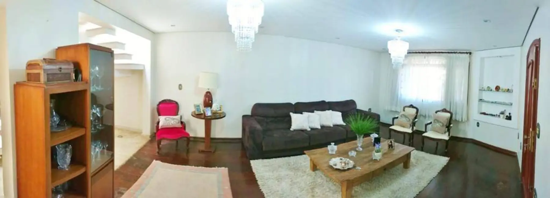 Casa com 4 quartos à venda em Jardim Astro, Sorocaba - SP - imagem 4 Foto 4 de Casa com 4 quartos à venda em Jardim Astro, Sorocaba - SP