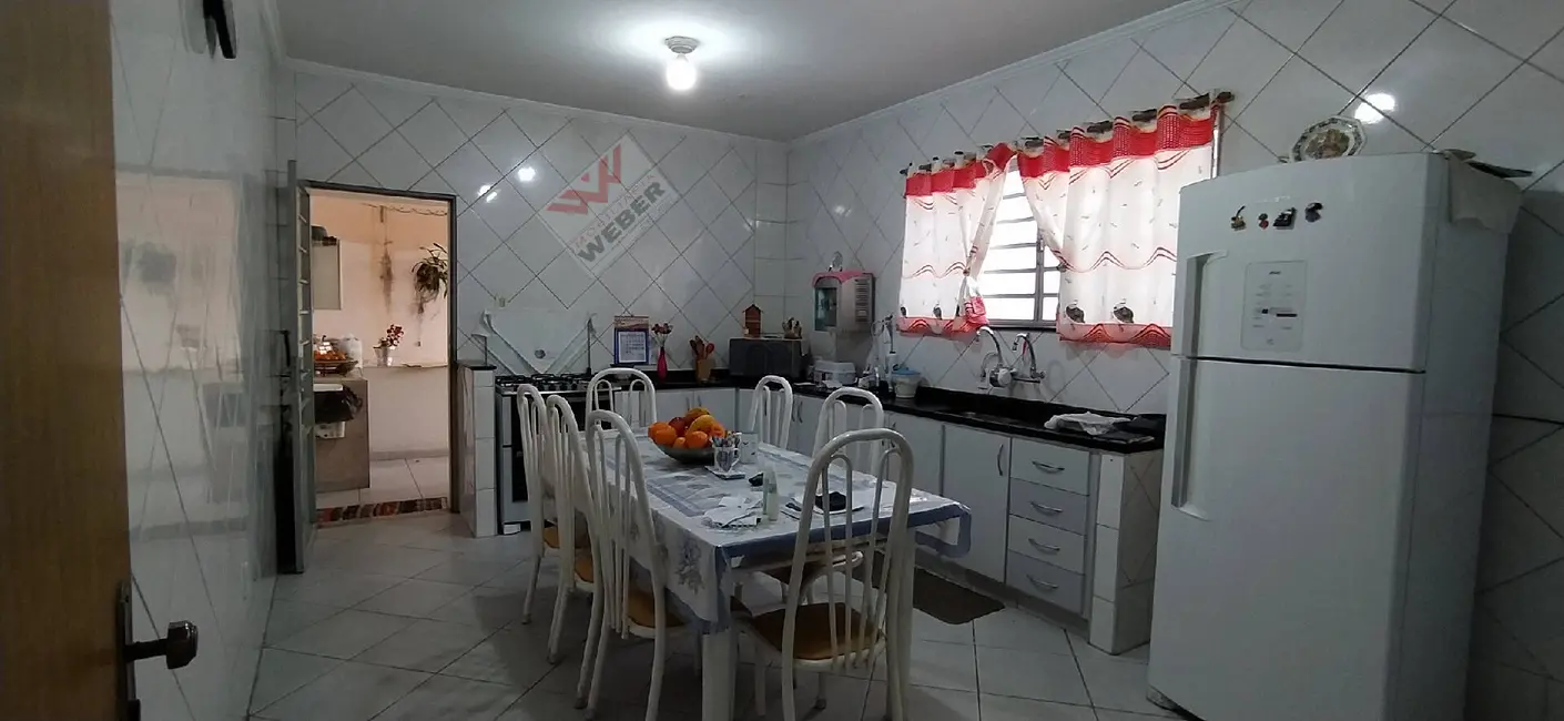 Casa com 3 quartos à venda, 560m2 em Vila Assis, Sorocaba - SP - imagem 6 Foto 6 de Casa com 3 quartos à venda, 560m2 em Vila Assis, Sorocaba - SP