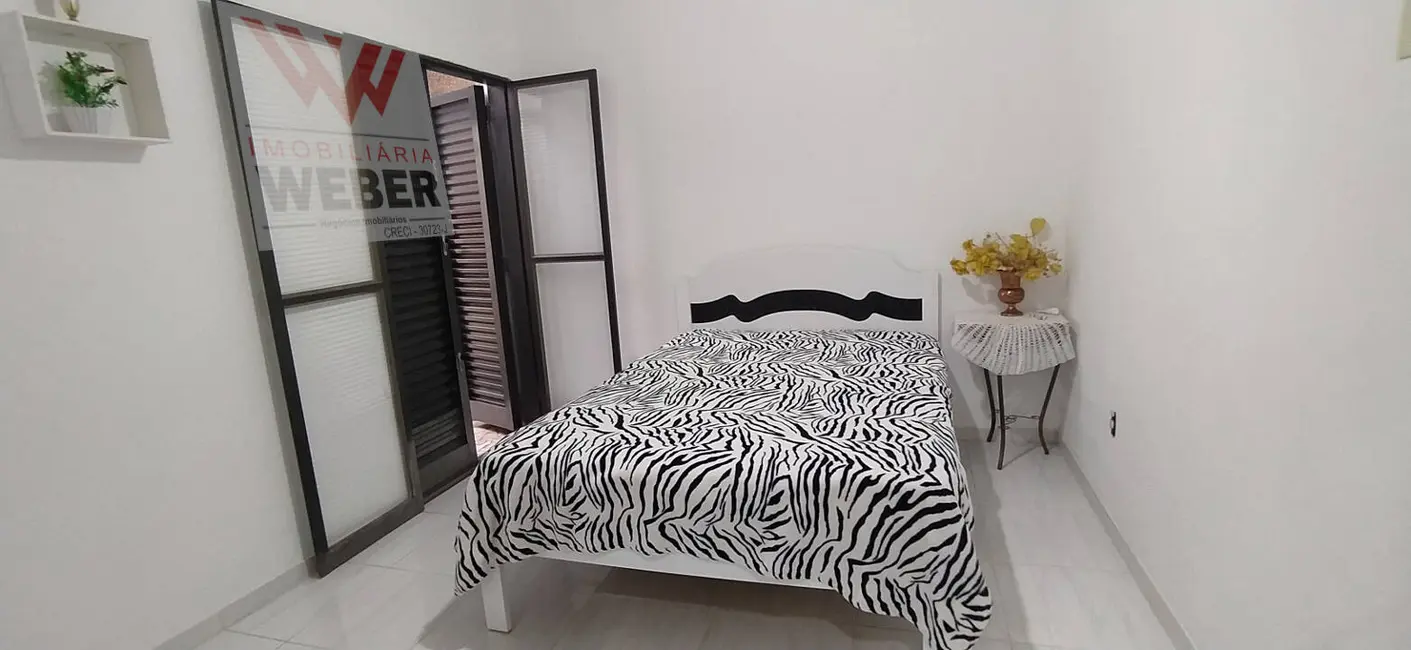 Casa com 3 quartos à venda, 150m2 em Jardim Guarujá, Sorocaba - SP - imagem 5 Foto 5 de Casa com 3 quartos à venda, 150m2 em Jardim Guarujá, Sorocaba - SP