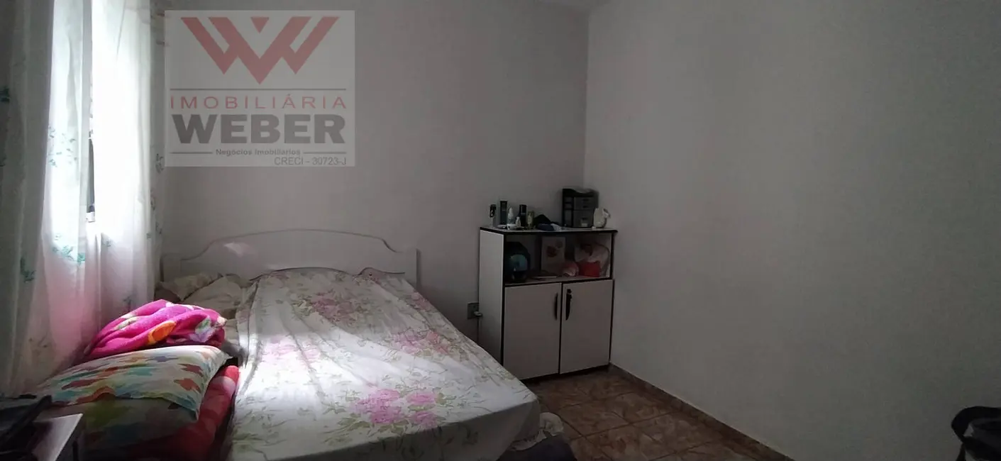 Casa com 3 quartos à venda, 150m2 em Jardim Guarujá, Sorocaba - SP - imagem 3 Foto 3 de Casa com 3 quartos à venda, 150m2 em Jardim Guarujá, Sorocaba - SP