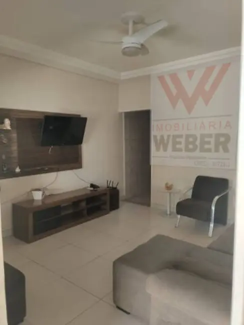 Casa com 3 quartos à venda, 180m2 em Jardim Simus, Sorocaba - SP - imagem 6 Foto 6 de Casa com 3 quartos à venda, 180m2 em Jardim Simus, Sorocaba - SP