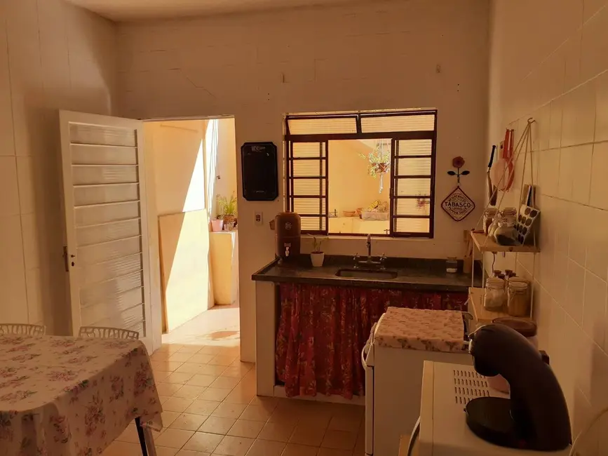 Sobrado com 5 quartos à venda, 370m2 em Jardim Simus, Sorocaba - SP - imagem 4 Foto 4 de Sobrado com 5 quartos à venda, 370m2 em Jardim Simus, Sorocaba - SP