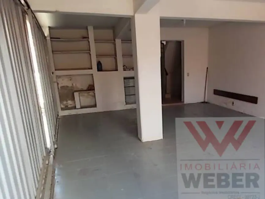 Sobrado com 3 quartos à venda, 220m2 em Jardim Faculdade, Sorocaba - SP - imagem 2 Foto 2 de Sobrado com 3 quartos à venda, 220m2 em Jardim Faculdade, Sorocaba - SP