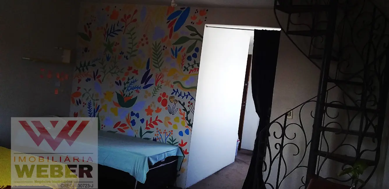 Sobrado com 3 quartos à venda, 220m2 em Jardim Faculdade, Sorocaba - SP - imagem 5 Foto 5 de Sobrado com 3 quartos à venda, 220m2 em Jardim Faculdade, Sorocaba - SP