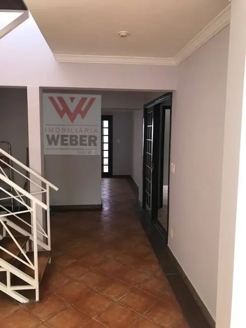 Foto 2 de Sobrado com 4 quartos à venda, 300m2 em Vila Trujillo, Sorocaba - SP