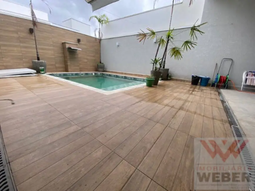 Foto 4 de Sobrado com 3 quartos à venda, 272m2 em Sorocaba - SP