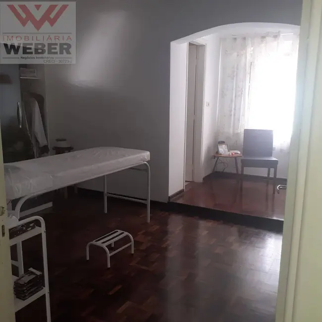 Casa com 3 quartos à venda, 300m2 em Vila Barão, Sorocaba - SP - imagem 4 Foto 4 de Casa com 3 quartos à venda, 300m2 em Vila Barão, Sorocaba - SP