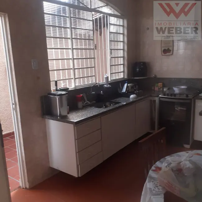 Casa com 3 quartos à venda, 300m2 em Vila Barão, Sorocaba - SP - imagem 8 Foto 8 de Casa com 3 quartos à venda, 300m2 em Vila Barão, Sorocaba - SP