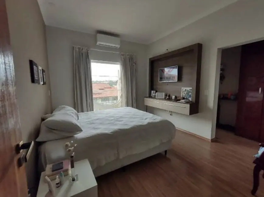 Casa com 3 quartos à venda, 150m2 em Jardim Maria do Carmo, Sorocaba - SP - imagem 8 Foto 8 de Casa com 3 quartos à venda, 150m2 em Jardim Maria do Carmo, Sorocaba - SP