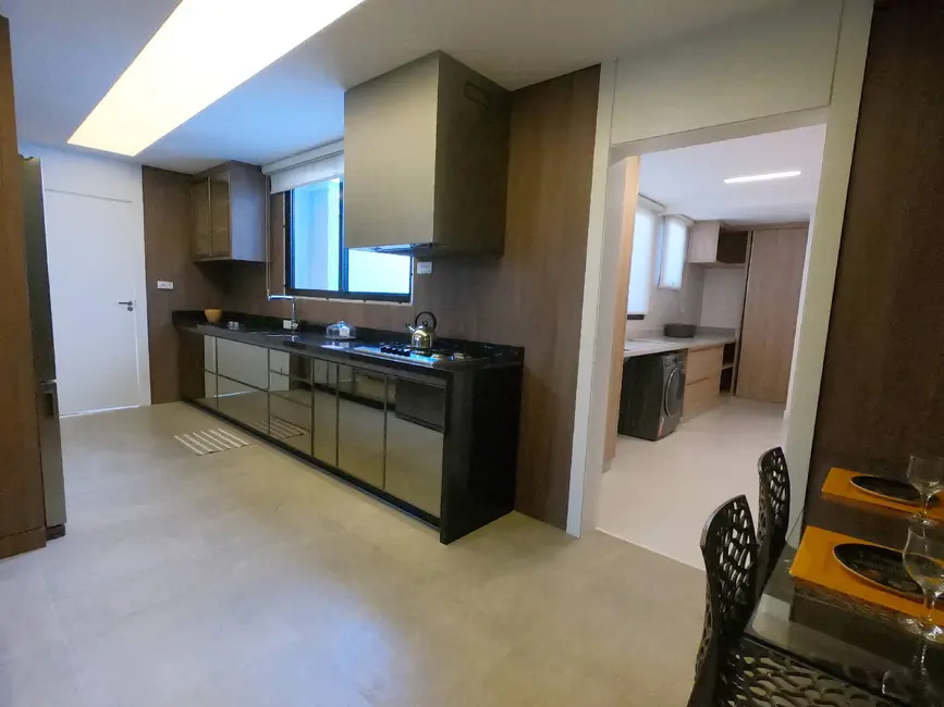 Apartamento com 4 quartos à venda, 220m2 em Parque Campolim, Sorocaba - SP - imagem 3 Foto 3 de Apartamento com 4 quartos à venda, 220m2 em Parque Campolim, Sorocaba - SP