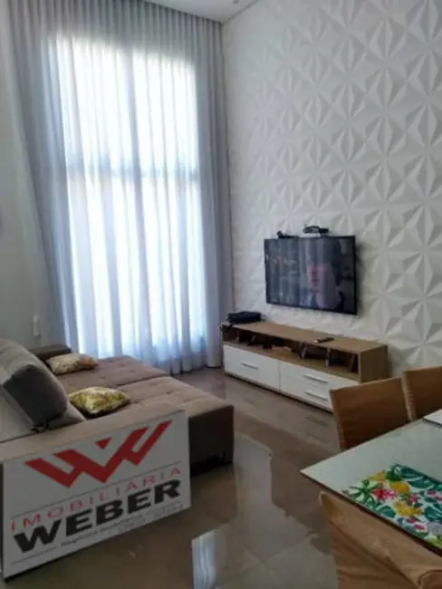 Casa com 3 quartos à venda, 250m2 em Cajuru do Sul, Sorocaba - SP - imagem 4 Foto 4 de Casa com 3 quartos à venda, 250m2 em Cajuru do Sul, Sorocaba - SP