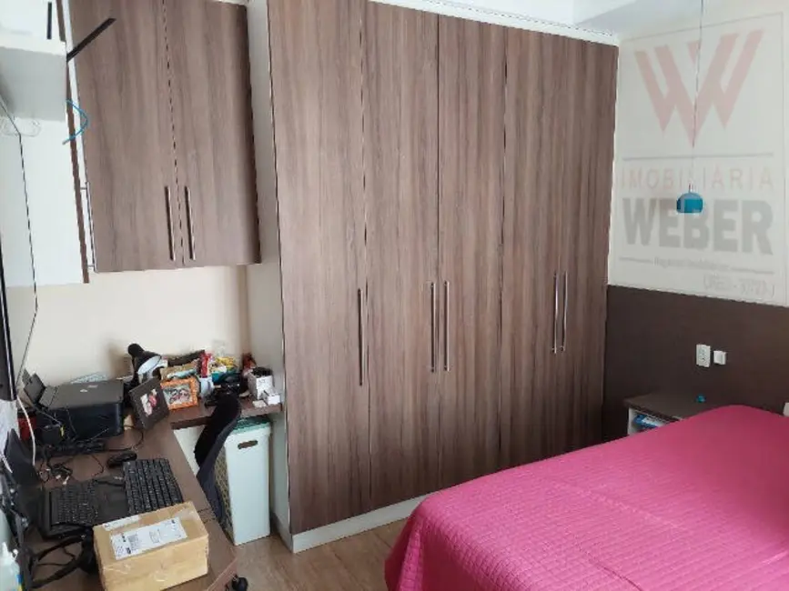 Sobrado com 3 quartos à venda, 250m2 em Jardim Residencial Campos do Conde, Sorocaba - SP - imagem 4 Foto 4 de Sobrado com 3 quartos à venda, 250m2 em Jardim Residencial Campos do Conde, Sorocaba - SP