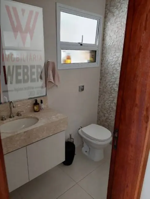 Sobrado com 3 quartos à venda, 250m2 em Jardim Residencial Campos do Conde, Sorocaba - SP - imagem 9 Foto 9 de Sobrado com 3 quartos à venda, 250m2 em Jardim Residencial Campos do Conde, Sorocaba - SP