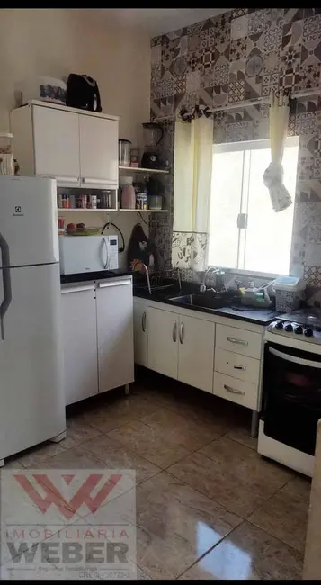 Foto 9 de Casa com 2 quartos à venda, 150m2 em Votorantim - SP